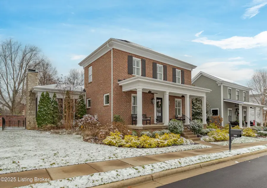 308 Kirkwood Glen Cir, Louisville, KY 40207 - Image #2