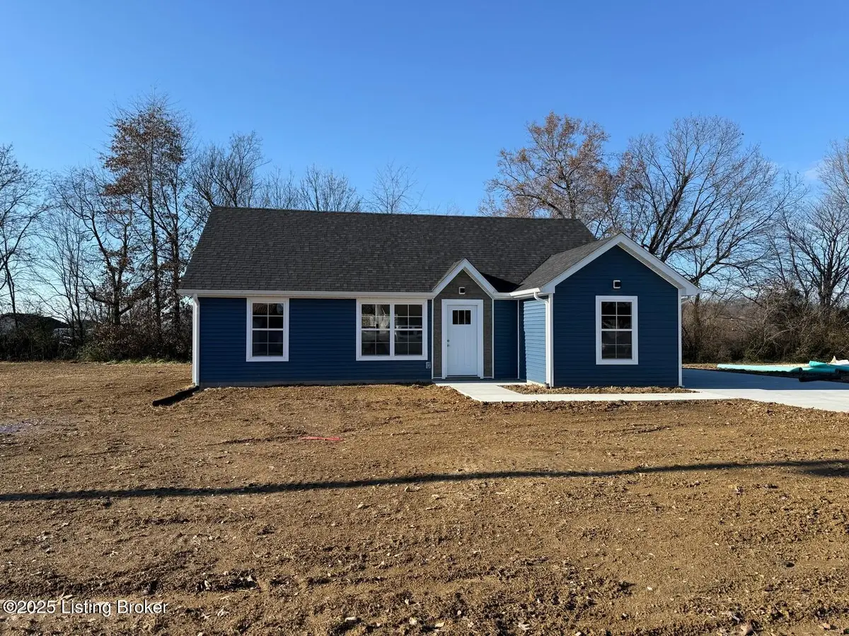 1608 Parkview Dr, Leitchfield, KY 42754 - Image #1