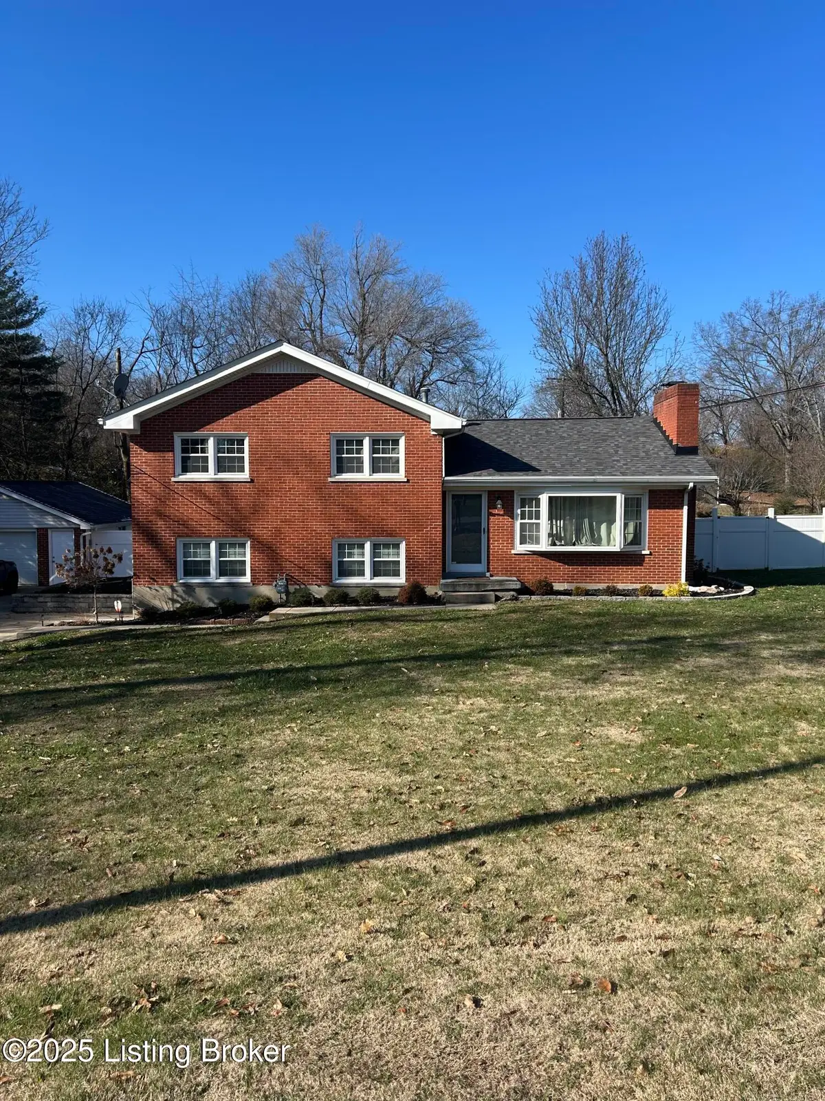 8923 Beulah Church Rd, Louisville, KY 40291 - Image #1