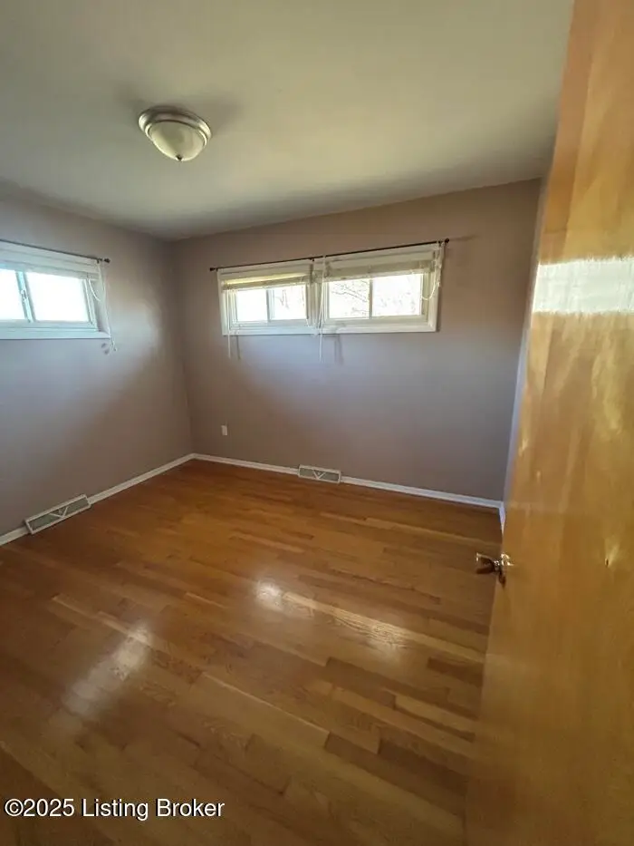 948 Hill St, Radcliff, KY 40160 - Image #3