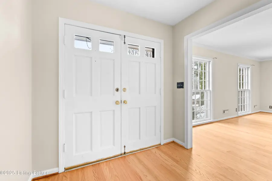 2407 Branning Rd, Thornhill, KY 40222 - Image #2