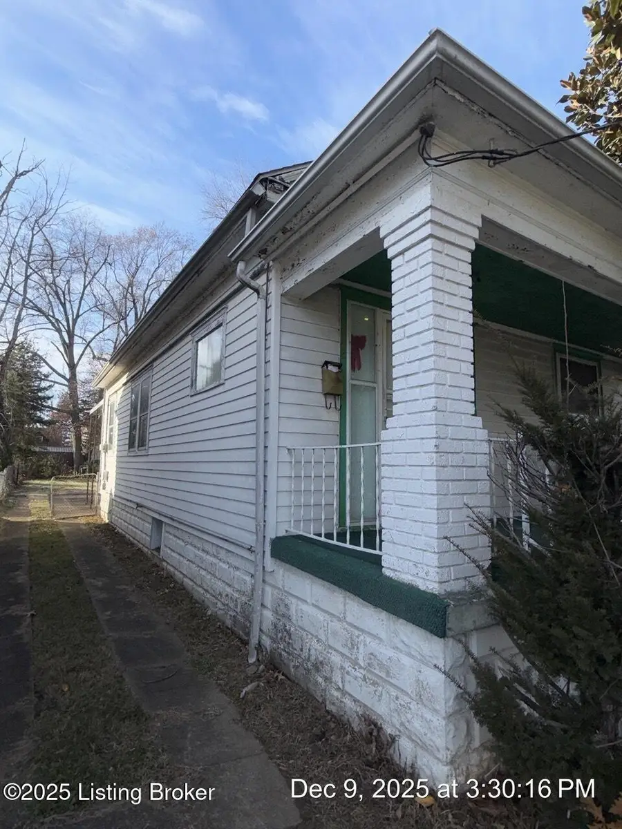 822 S 42nd St, Louisville, KY 40211 - Image #2