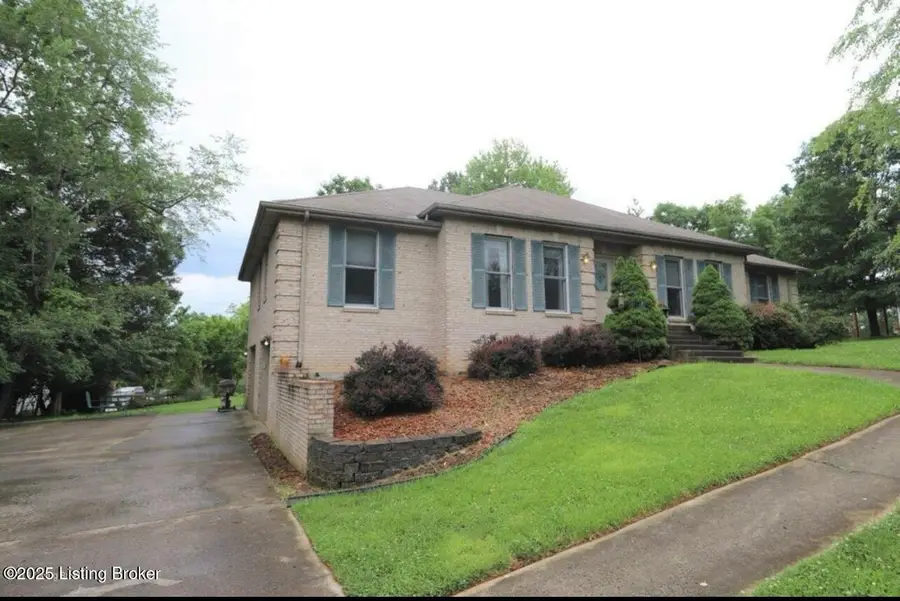 238 Pinnacle Dr, Brandenburg, KY 40108 - Image #2