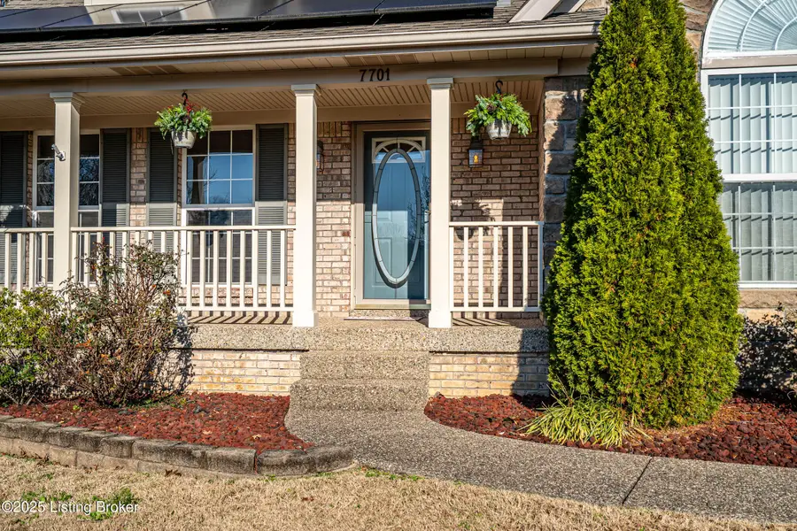 7701 Beagle Pl, Louisville, KY 40219 - Image #2