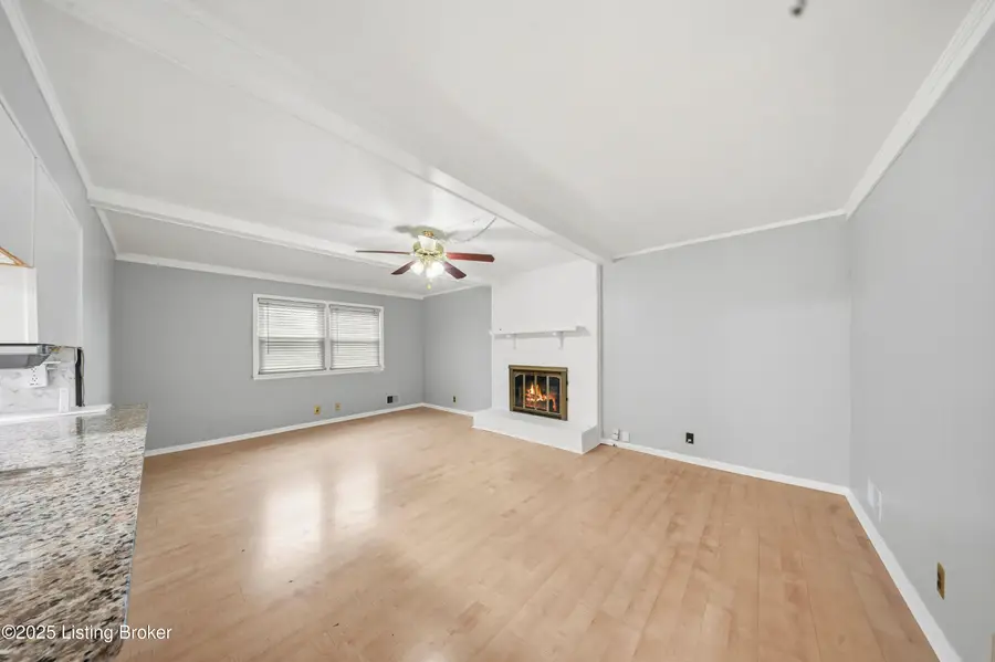 6802 Chepstow Ct, Louisville, KY 40207 - Image #3