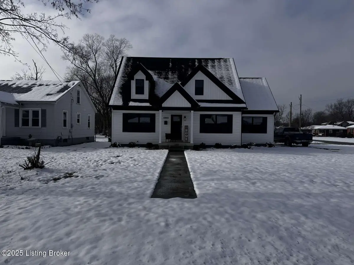 8804 Thompson Ln, Louisville, KY 40258 - Image #1