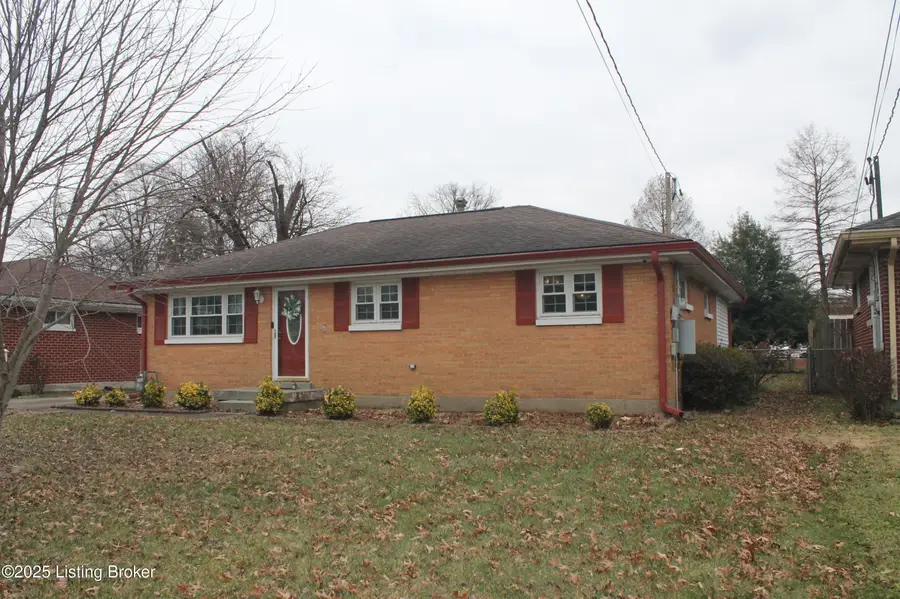 1534 Anna Ln, Louisville, KY 40216 - Image #3