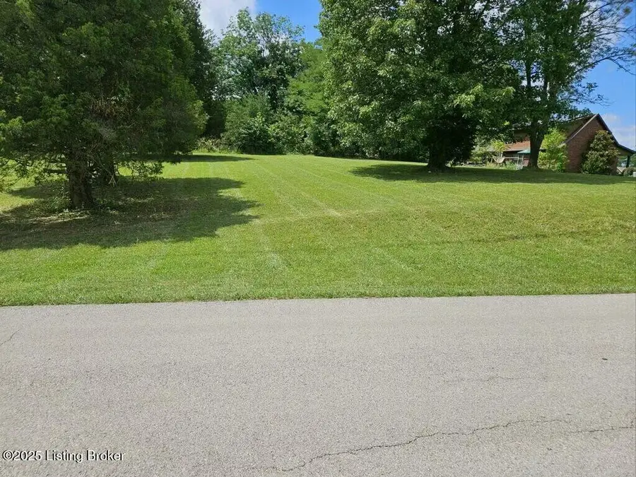 205 River Cliff Blvd, Brandenburg, KY 40108 - Image #2