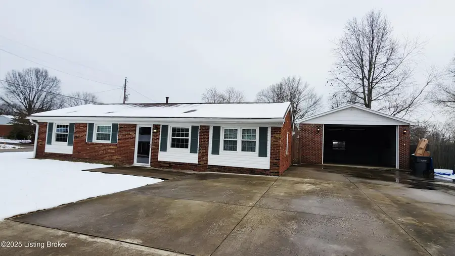 7501 Rutledge Rd, Louisville, KY 40258 - Image #2