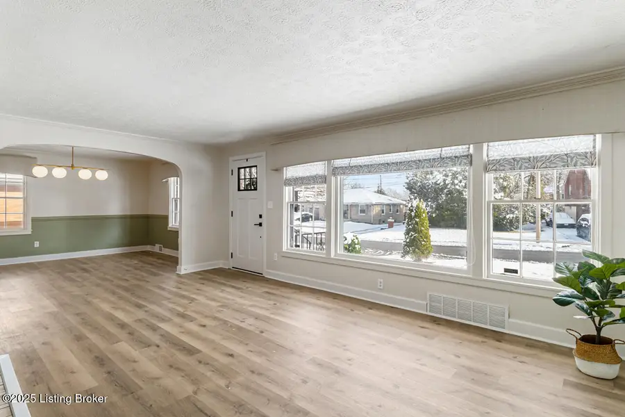 5208 Alpine Way, Louisville, KY 40214 - Image #3