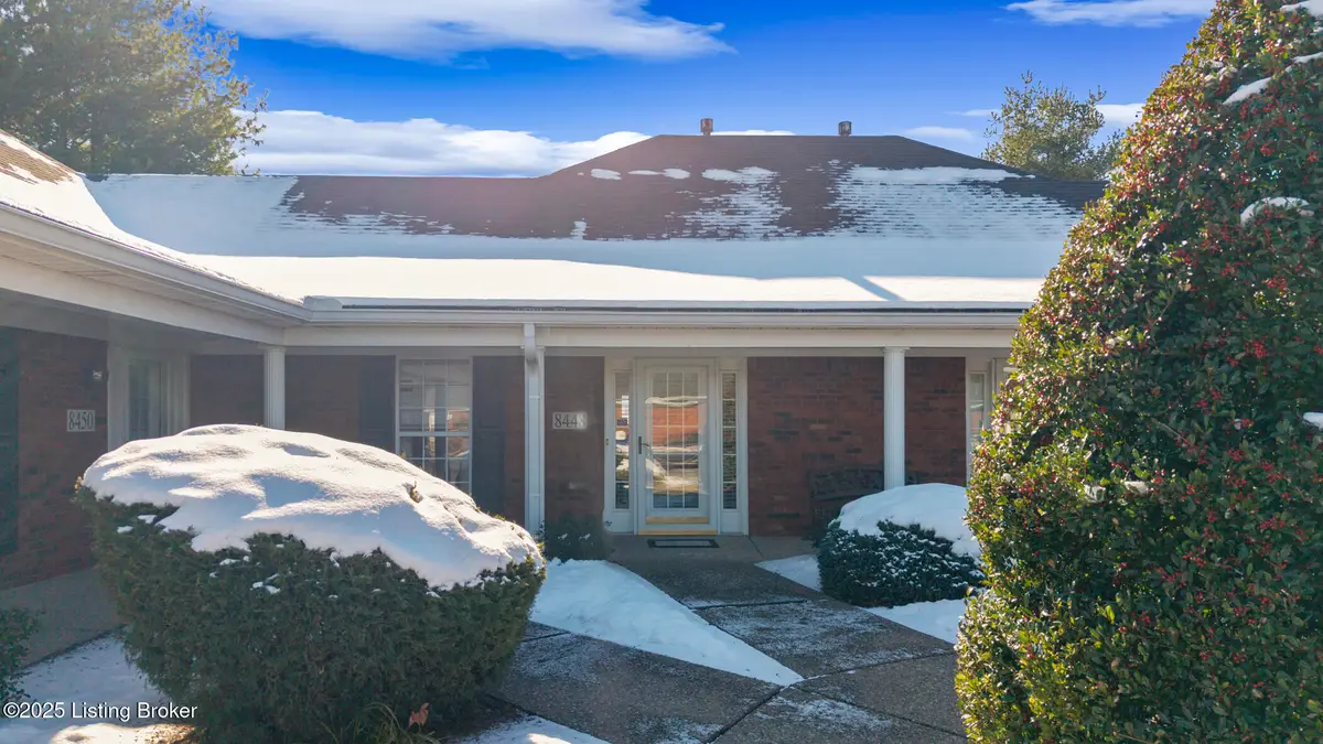 8448 Aspen Glen Way, Louisville, KY 40228 - Image #1