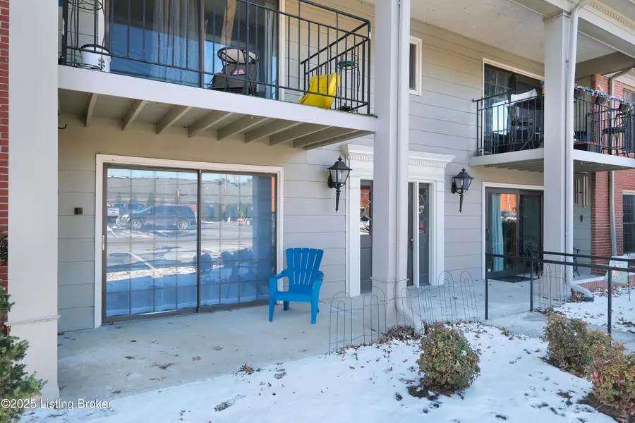 8 Dupont Way #APT 1, Louisville, KY 40207 - Image #3
