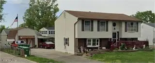 555 Brookley Dr, Louisville, KY 40229