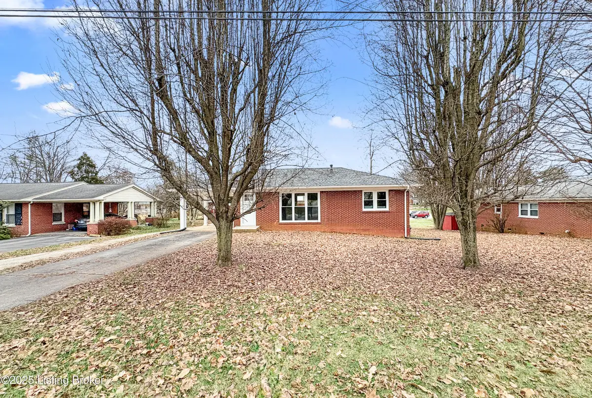 509 W Back St, Munfordville, KY 42765 - Image #1