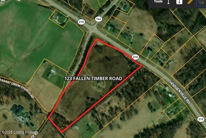 123 Fallen Timber Rd, Campbellsville, KY 42718 - Image #1