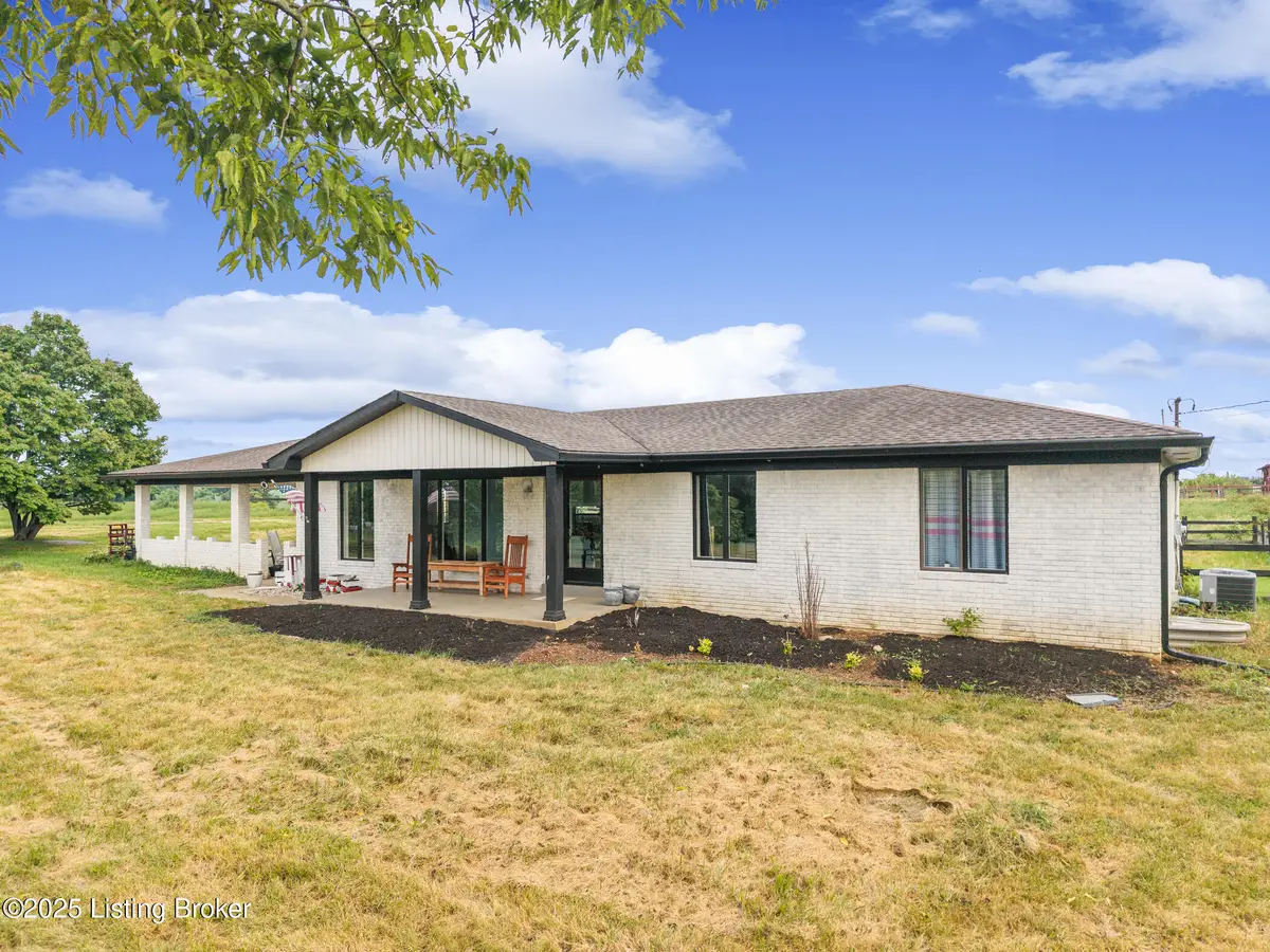 1423 Sullivan Ln, Bardstown, KY 40004 - Image #1