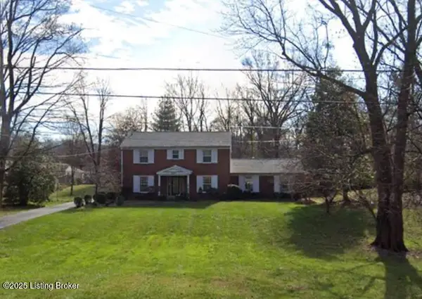 4012 Goldstein Ln, Louisville, KY 40272