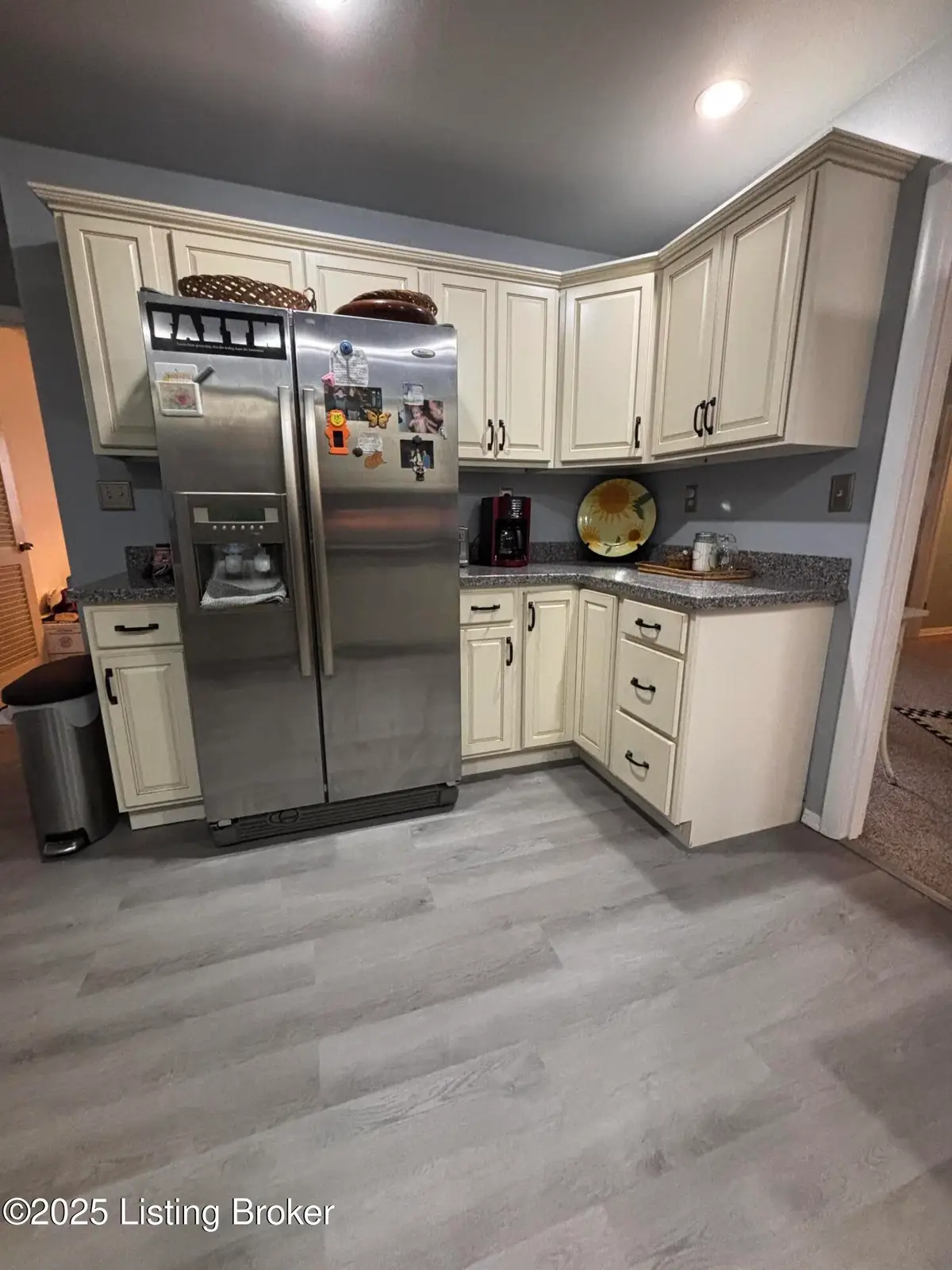 614 Shawnee Dr, Campbellsville, KY 42718 - Image #1