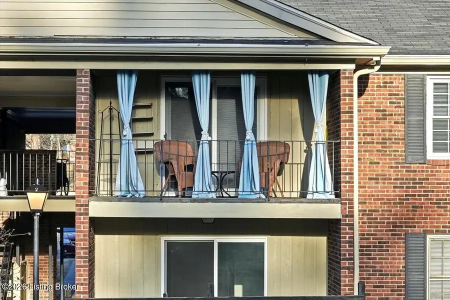 8005 Montero Dr # F7, Prospect, KY 40059 - Image #3