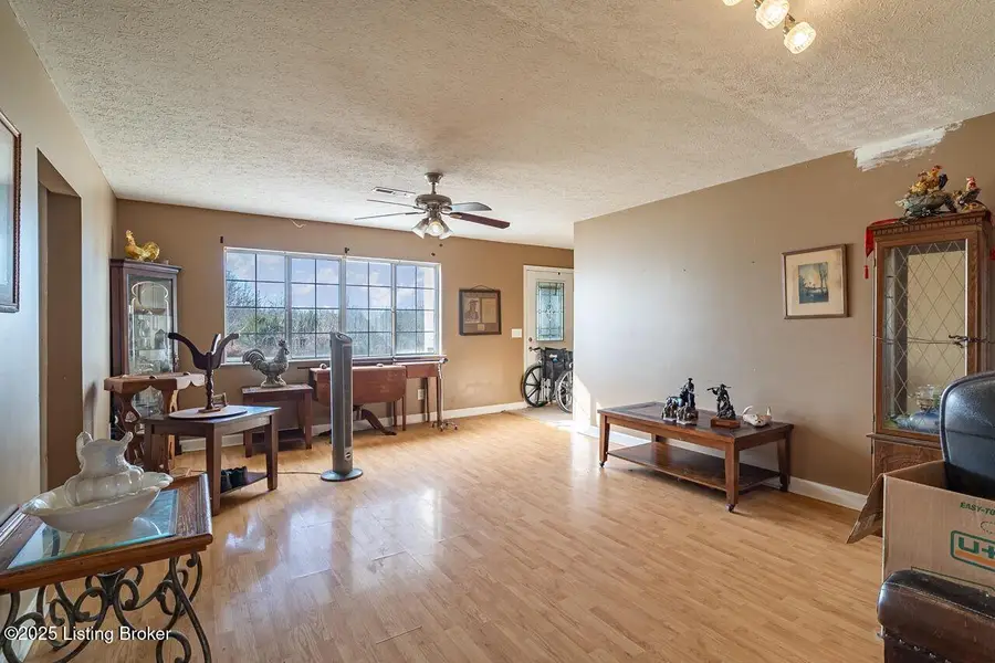 484 Lafollette Rd, New Haven, KY 40051 - Image #3