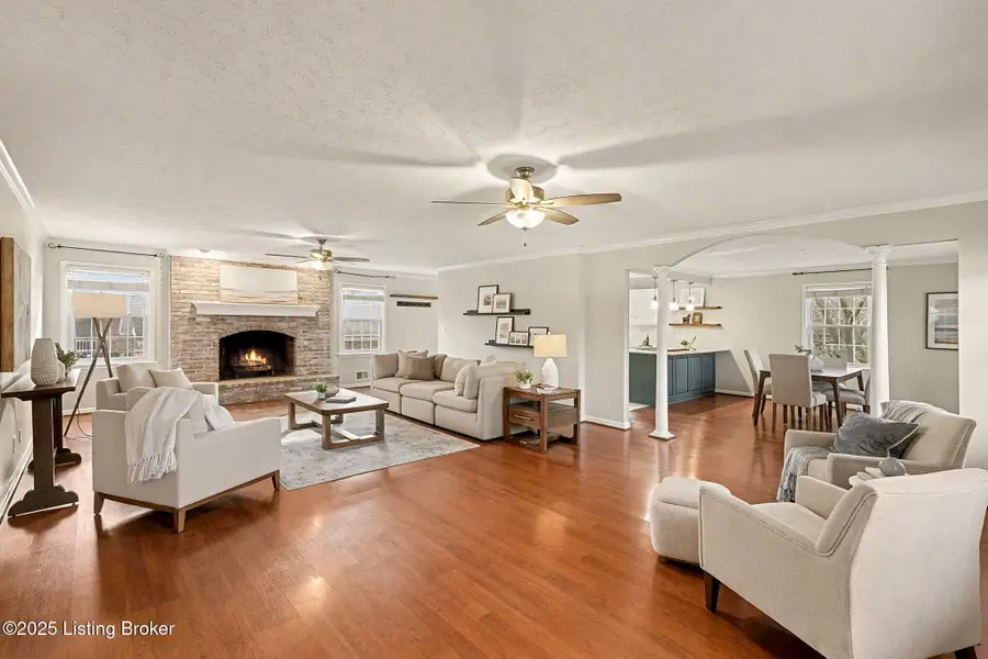 6408 Crossbrook Dr, Pewee Valley, KY 40056 - Image #3