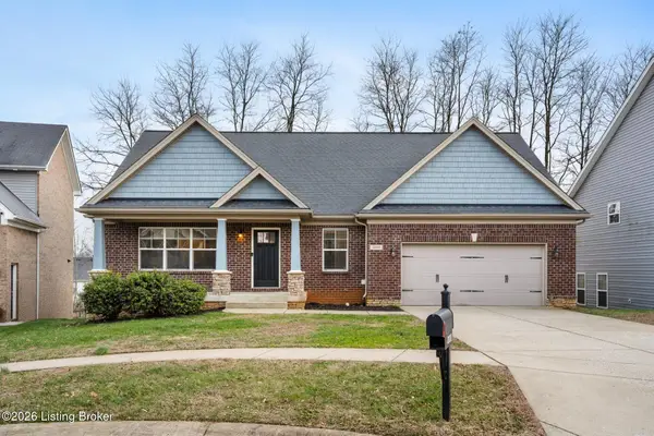 4000 Emerald Spring Pl, Louisville, KY 40245