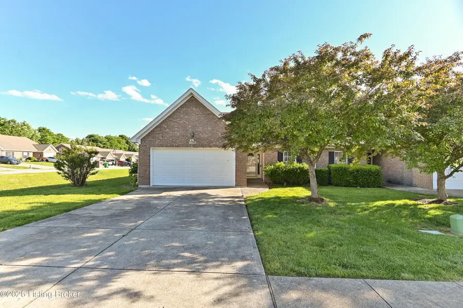 12494 Spring Trace Ct, Louisville, KY 40229 - #2