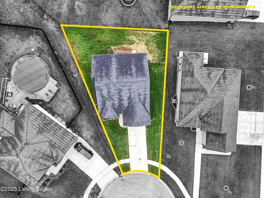 120 Burlington Ct, Mount Washington, KY 40047 - Image #3