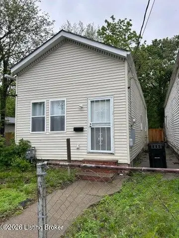 2425 Cedar St, Louisville, KY 40212 - Image #2