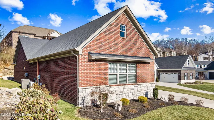 4203 Hidden Bluff Ct, Louisville, KY 40241 - Image #3