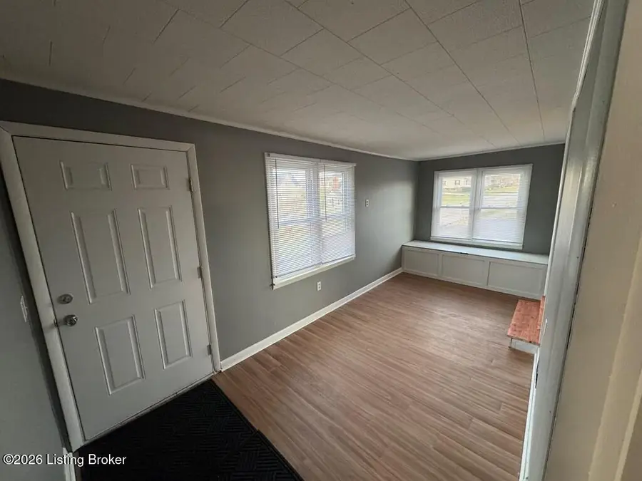 427 Foxspring Ave, Flemingsburg, KY 41041 - Image #3