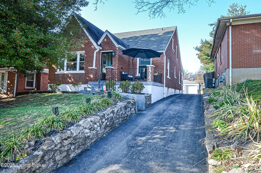 1723 Deer Park Ave, Louisville, KY 40205 - Image #2