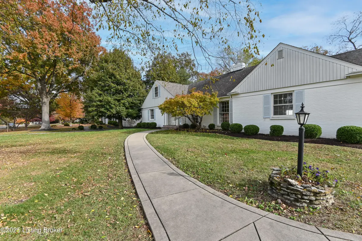 52 Harwood Rd, Louisville, KY 40222 - Image #1