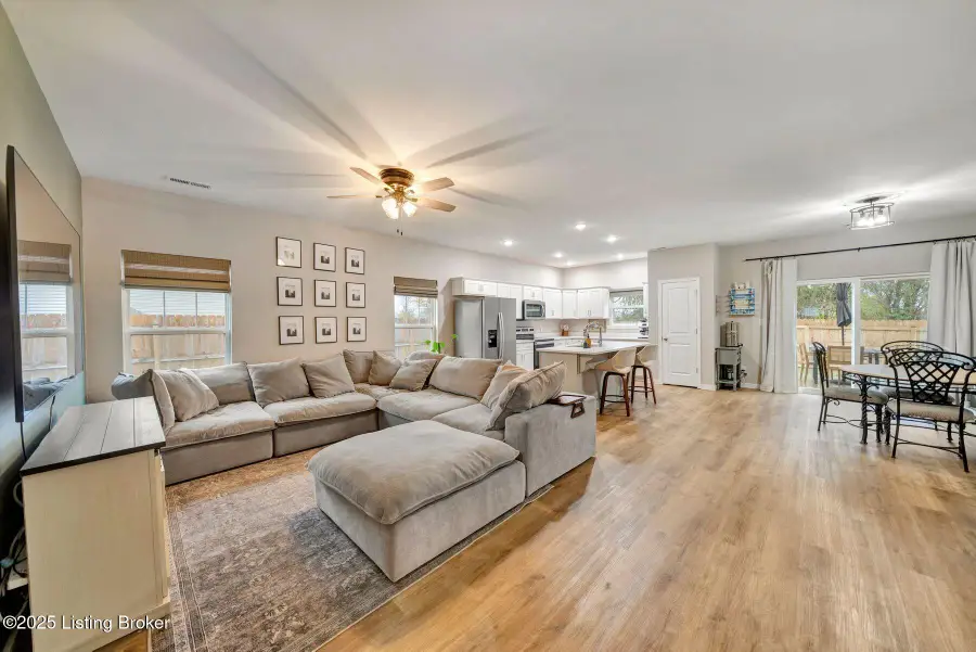 124 Harvest Dr, Eminence, KY 40019 - Image #3