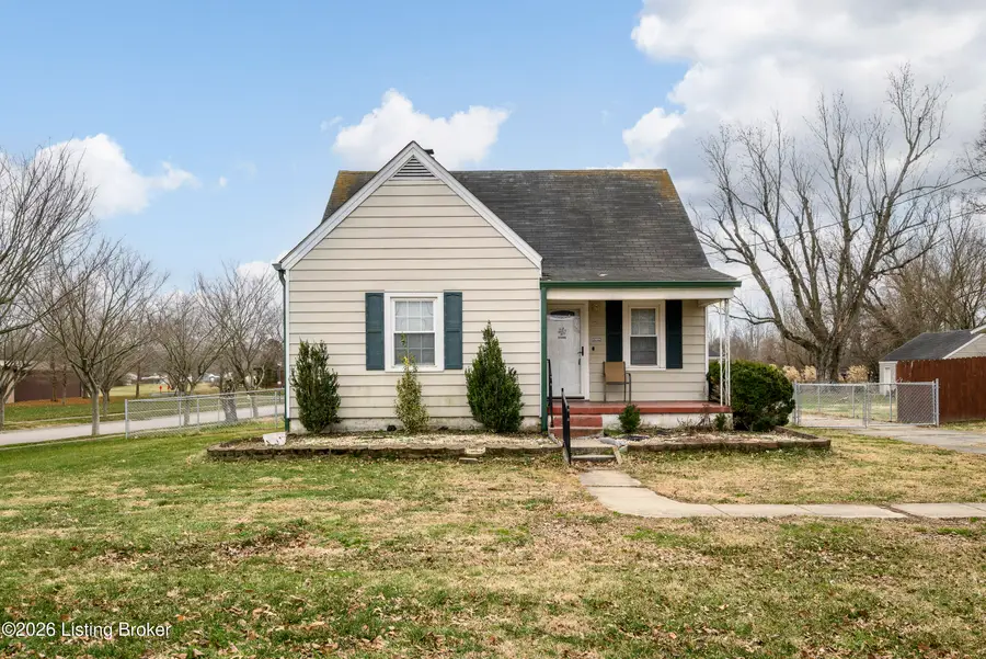 5208 Valley Station Rd, Louisville, KY 40272 - Image #2