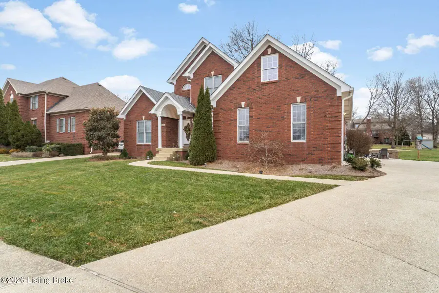 9406 Exhibition Ct, Louisville, KY 40291 - Image #3
