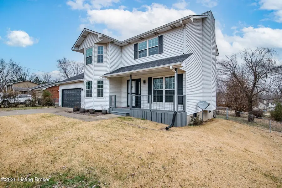 3004 S Woodland Dr, Radcliff, KY 40160 - Image #3