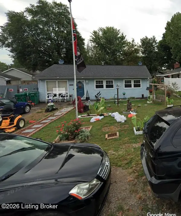 219 Meadowood Rd Rd, Louisville, KY 40229