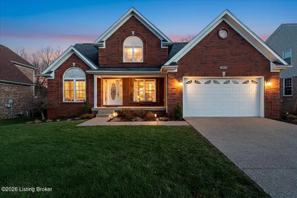 8631 Sanctuary Ln, Louisville, KY 40291