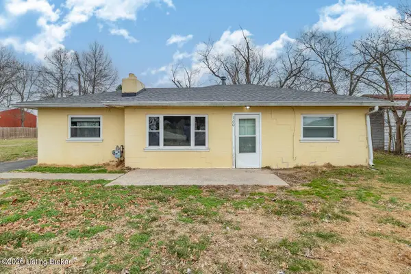 160 Dawson Dr, Shepherdsville, KY 40165