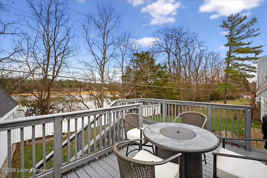 1612 Mcguire Ct, La Grange, KY 40031 - Image #3