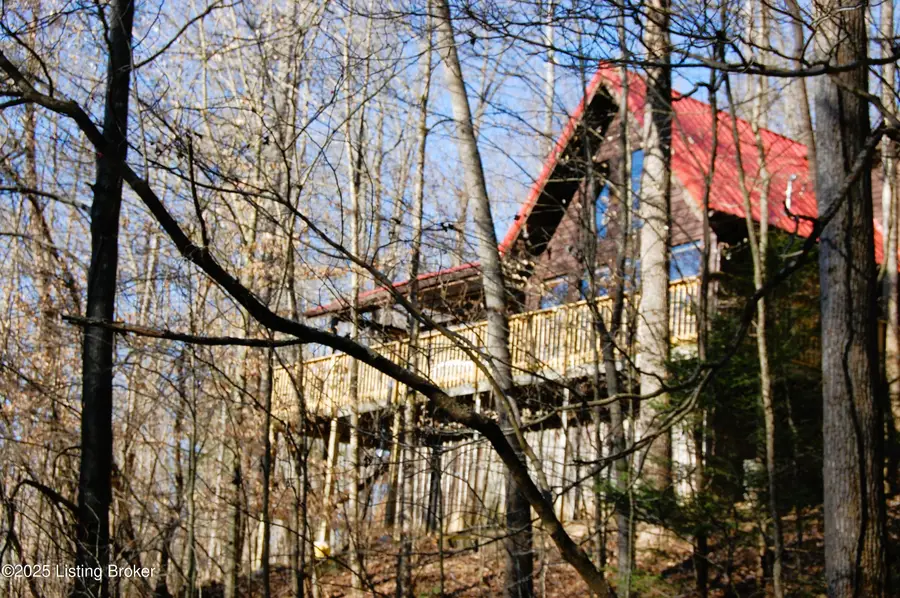 447 Robbie Ridge Rd, Slade, KY 40376 - Image #2