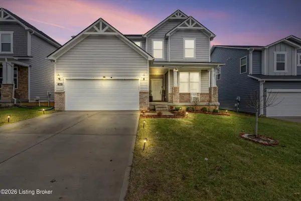 4642 Golden Eagle Dr, Louisville, KY 40245