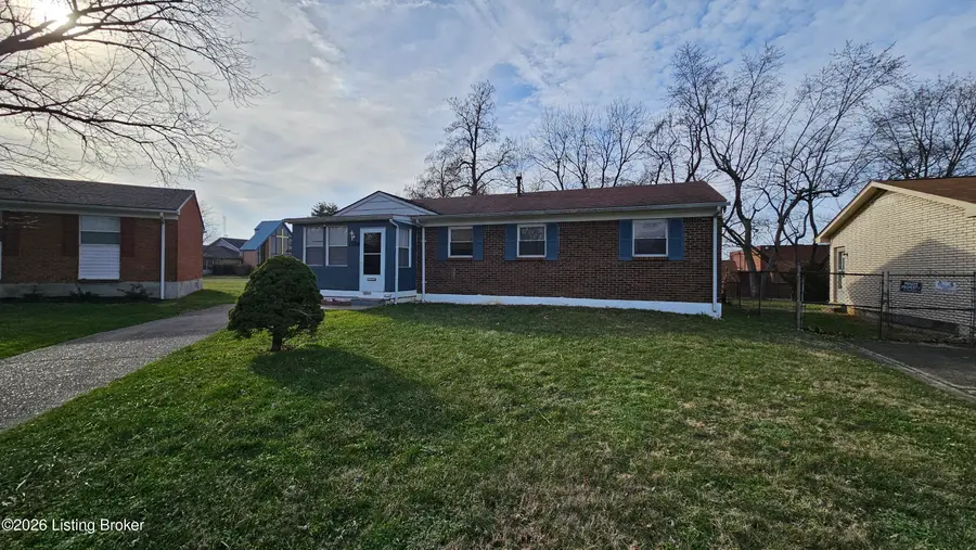 1504 Weaver Ct, Louisville, KY 40211 - Image #3
