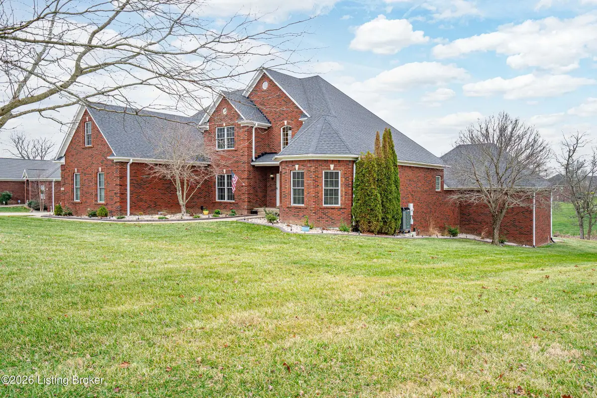 344 Benjamin Blvd, Fisherville, KY 40023 - Image #1