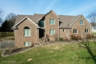 5405 Colonyridge Rd, Louisville, KY 40229 - Image #2
