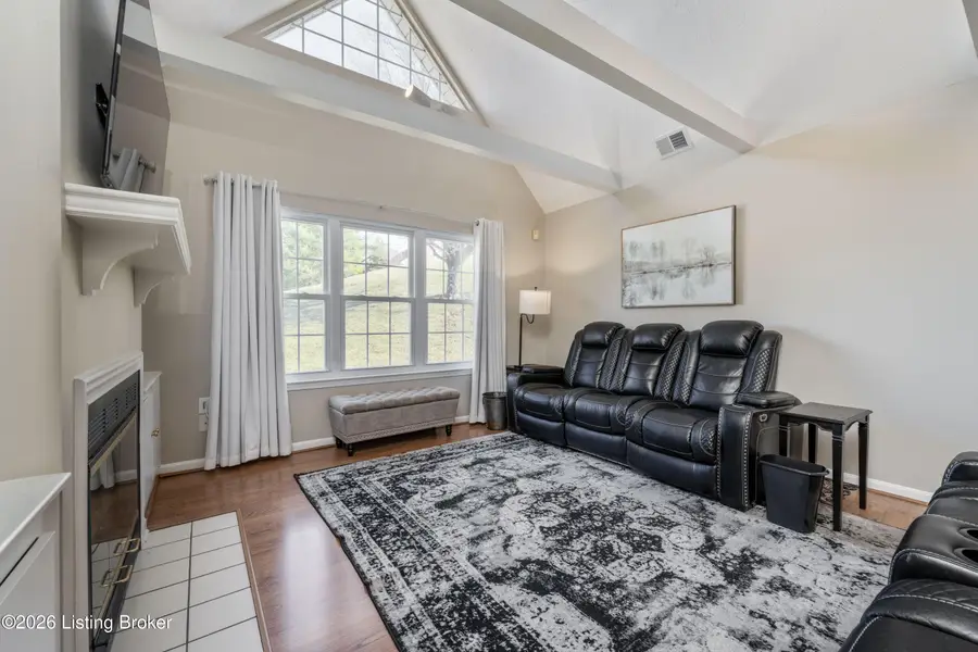 4464 Southbridge Ct, Louisville, KY 40272 - Image #3