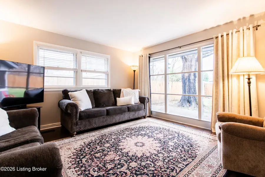 3633 Kelly Way, Louisville, KY 40220 - Image #2