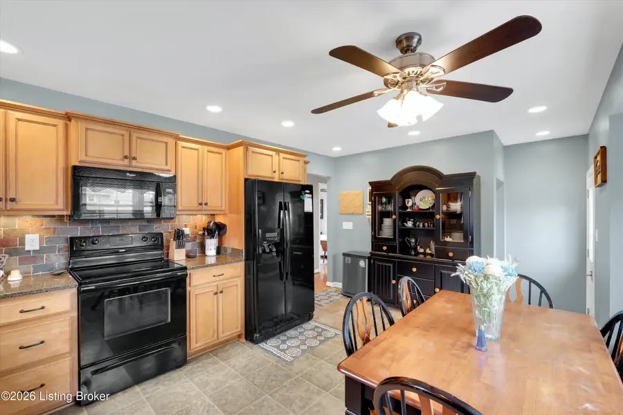 8107 Jasmine Ln, Louisville, KY 40228 - Image #2