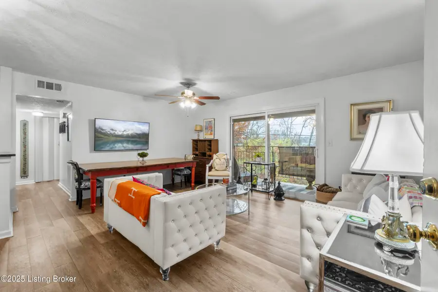 4 Dupont Way #6, Louisville, KY 40207 - Image #2